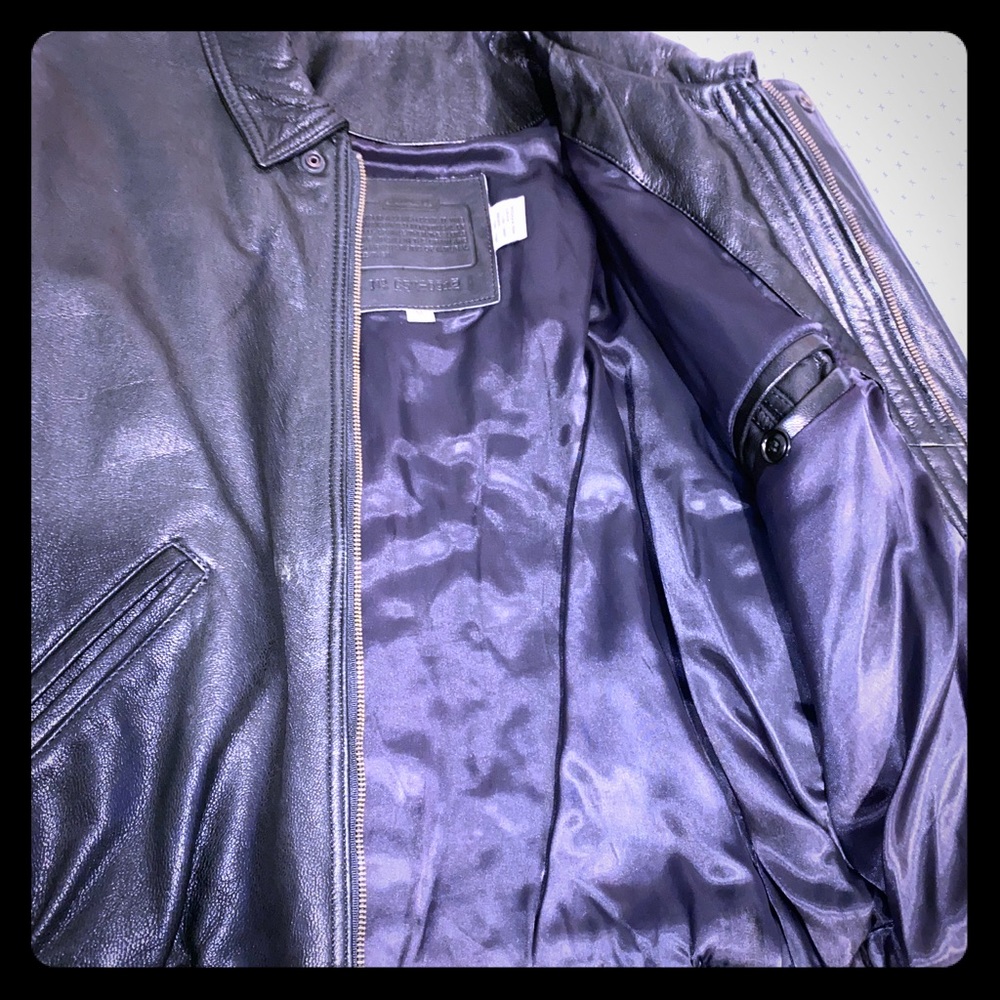 Coach jacket lightly used!!open to offers